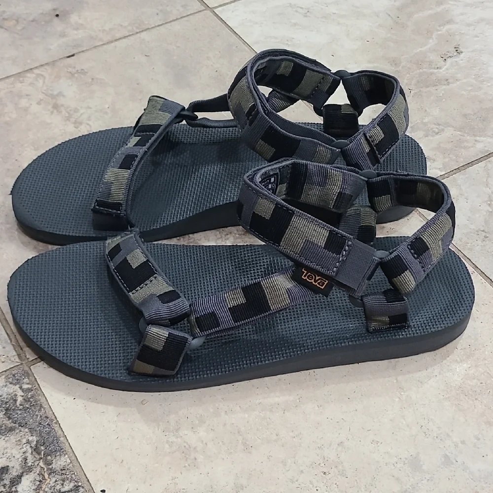 Teva Gray and Black Sandals